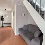 Schiefer Huus Dom wakacyjny *